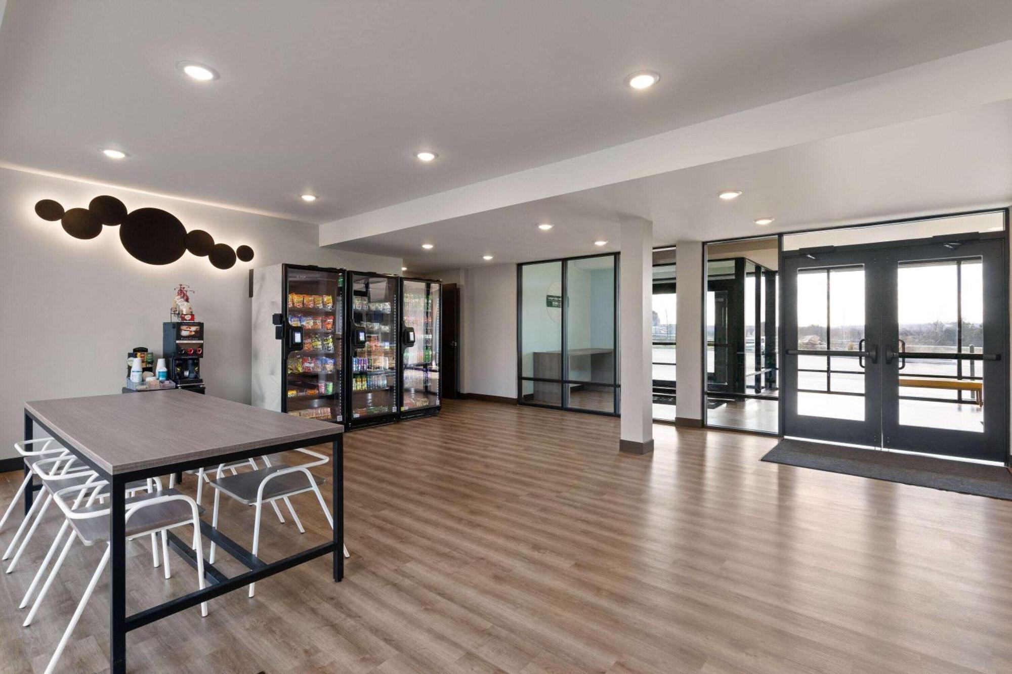 Echo Suites Extended Stay By Wyndham Nashville/ Галатън Екстериор снимка